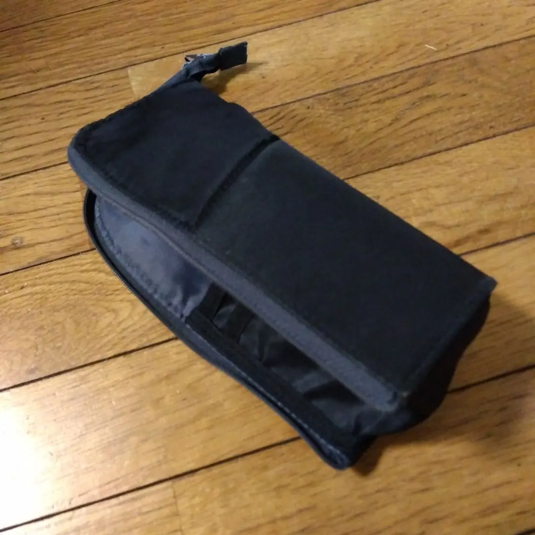 Thumbnail of KOKUYO black pen case