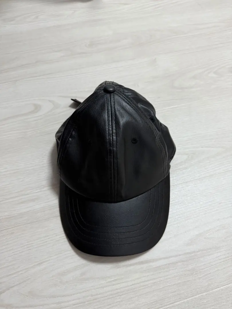 皮革帽 黑色 的縮圖