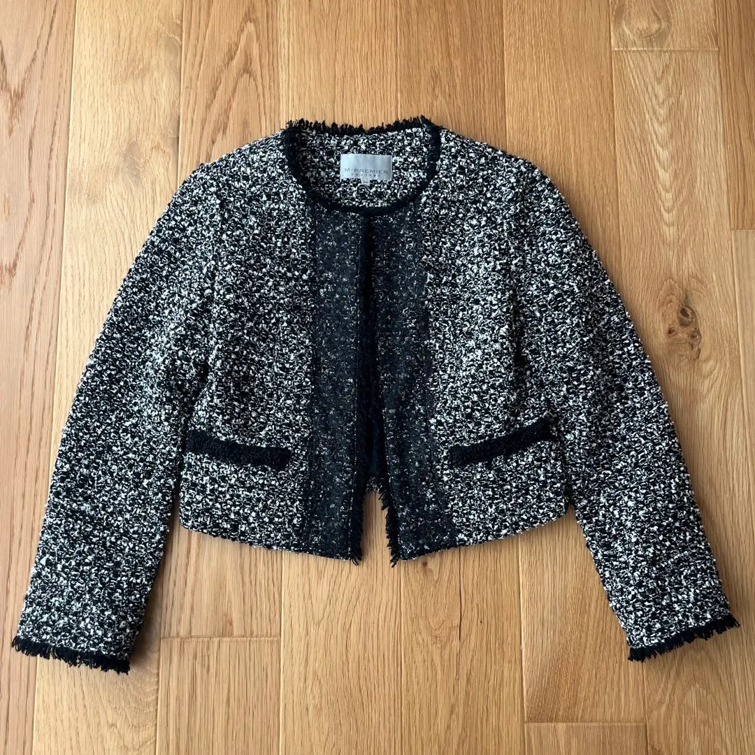 Thumbnail of Excellent Condition ★ M-Premier Couture Tweed Collarless Jacket