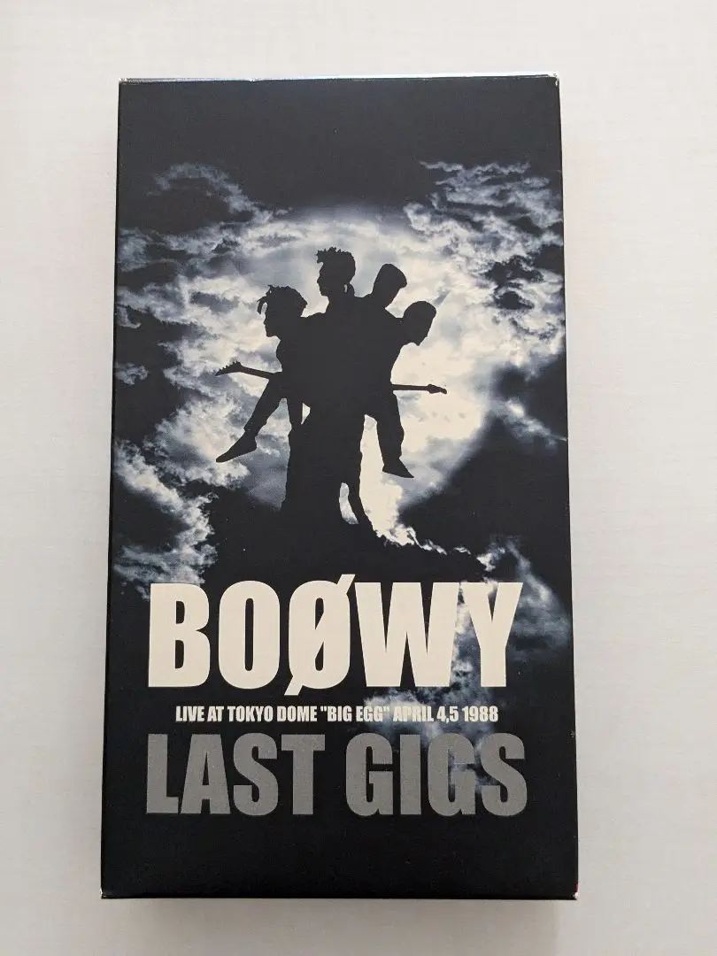 BOOWY ボウイ / LAST GIGS VHS 超貴重 氷室京介 布袋寅泰 BOOWY LAST GIGS DVD ボウイ 氷室京介 布袋寅泰 - メルカリ