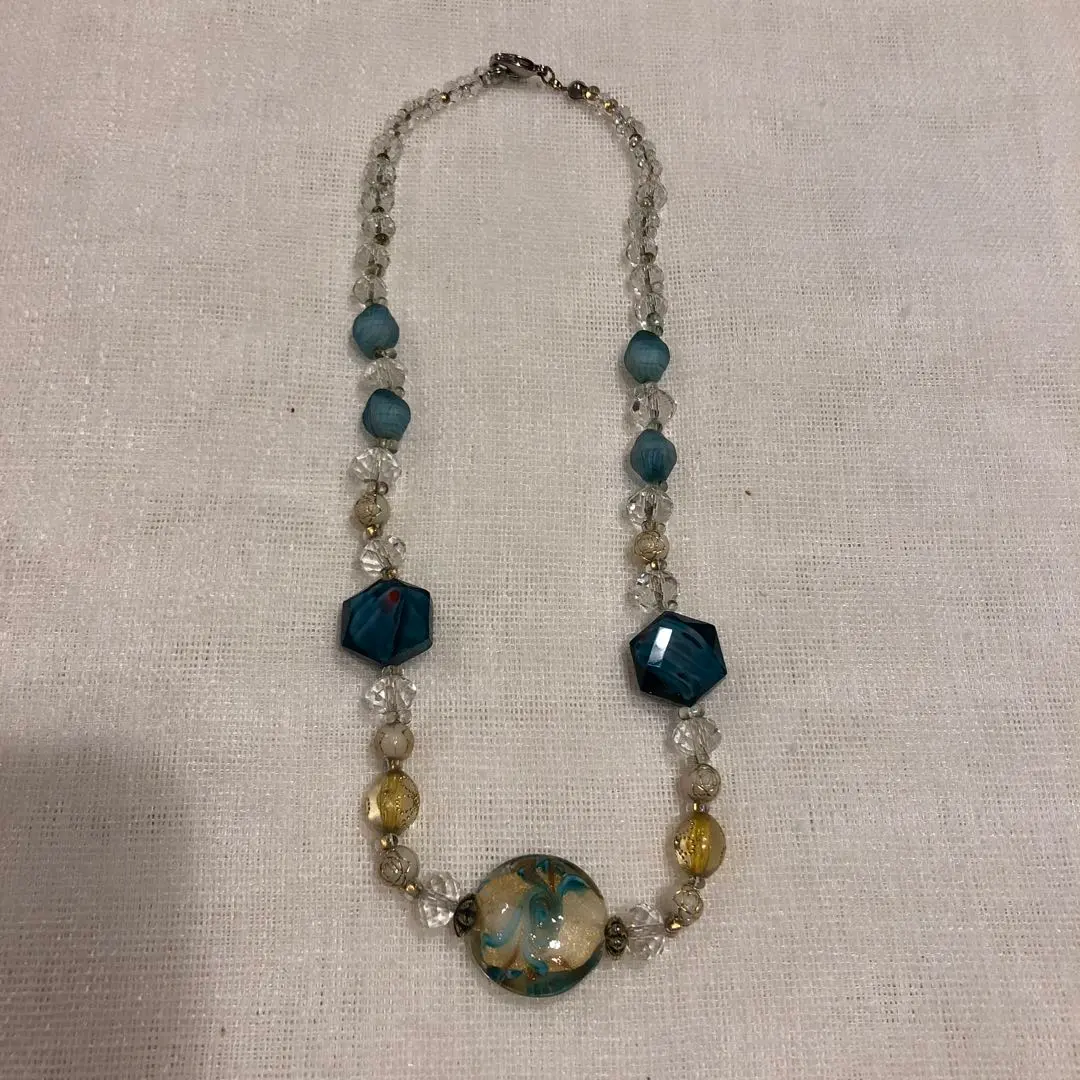 Thumbnail of necklace