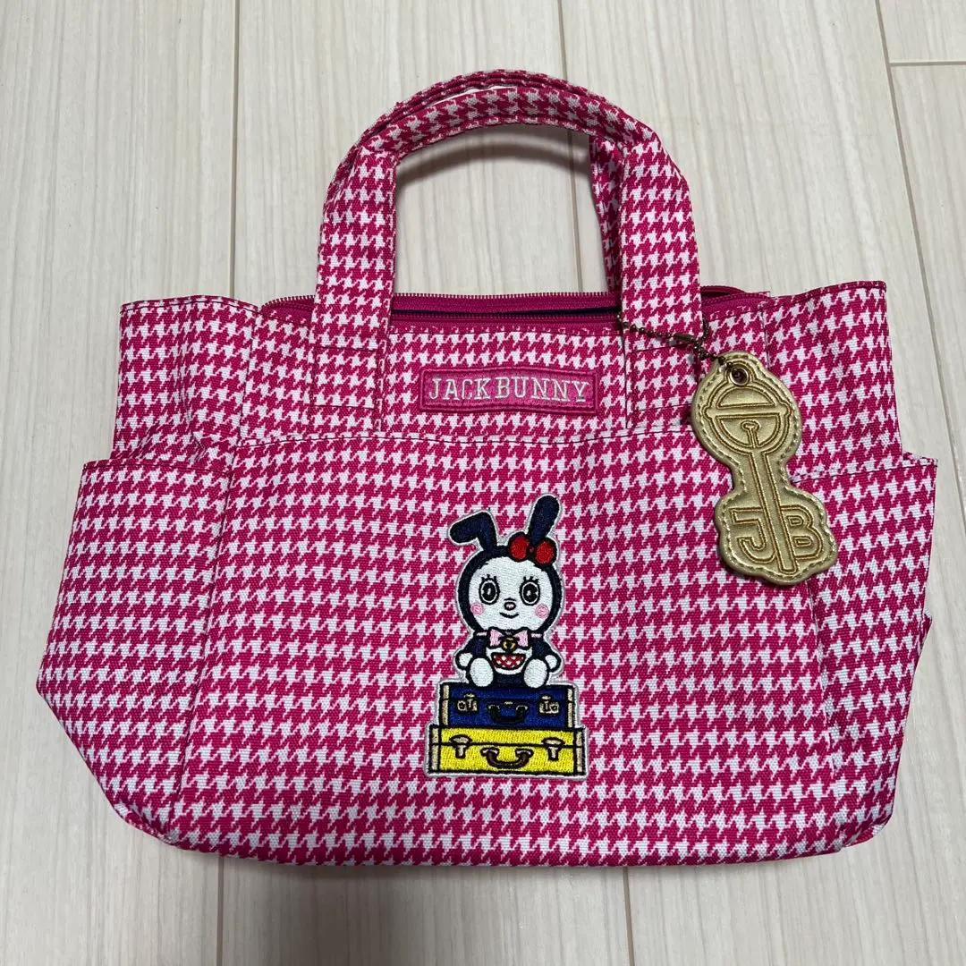 希少‼︎ ドラえもん　ジャックバニーカートバッグ　宝箱&カギシリーズ　　チェック柄 希少‼︎ ドラえもん ジャックバニーカートバッグ 宝箱&カギ