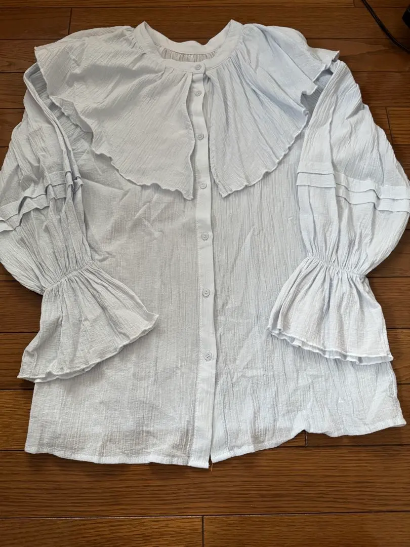 Thumbnail of Frill shirt long sleeve