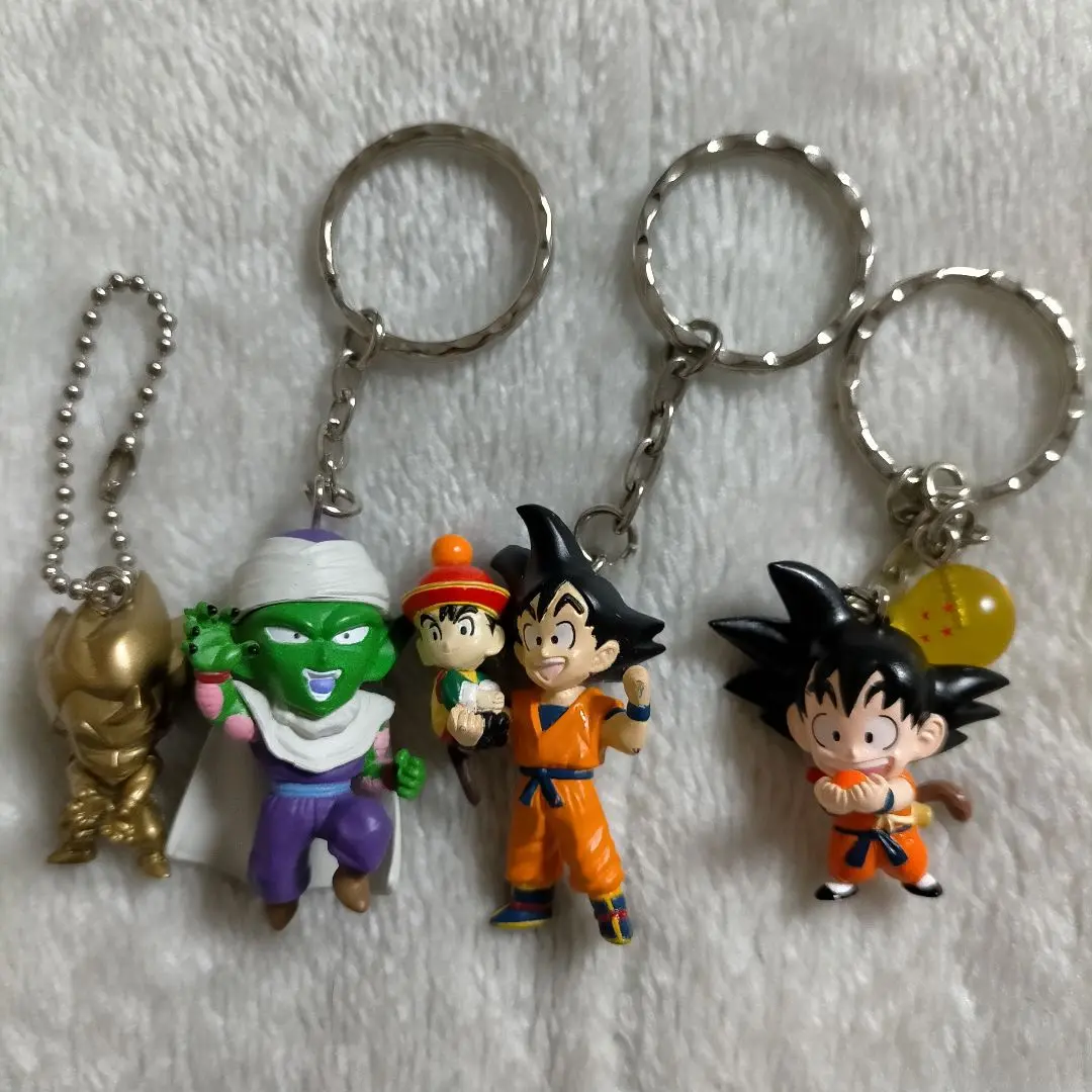 2025年最新入荷 2025年最新】つかもうぜドラゴンボールキーホルダーの人気 キーホルダー・アクリルキーホルダー