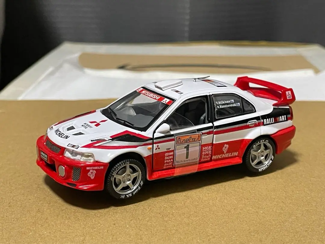 REALWHEEL 1/43ランサーエボリューション&パジェロ3台セットランエボ Amazon.co.jp: REALWHEEL 143ランサーエボリューション&パジェロ