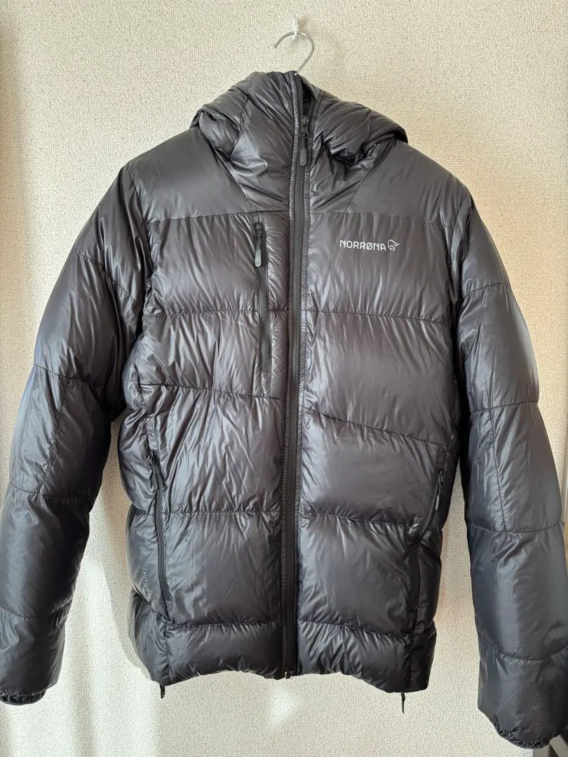 NORRONA オリーブグリーン ダウンジャケット S NORRONA オリーブグリーン ダウンジャケット S