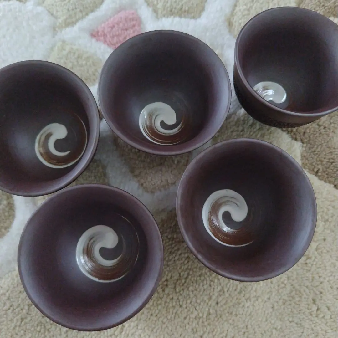 Thumbnail of Set of 5 brown ceramic yunomi tea cups
