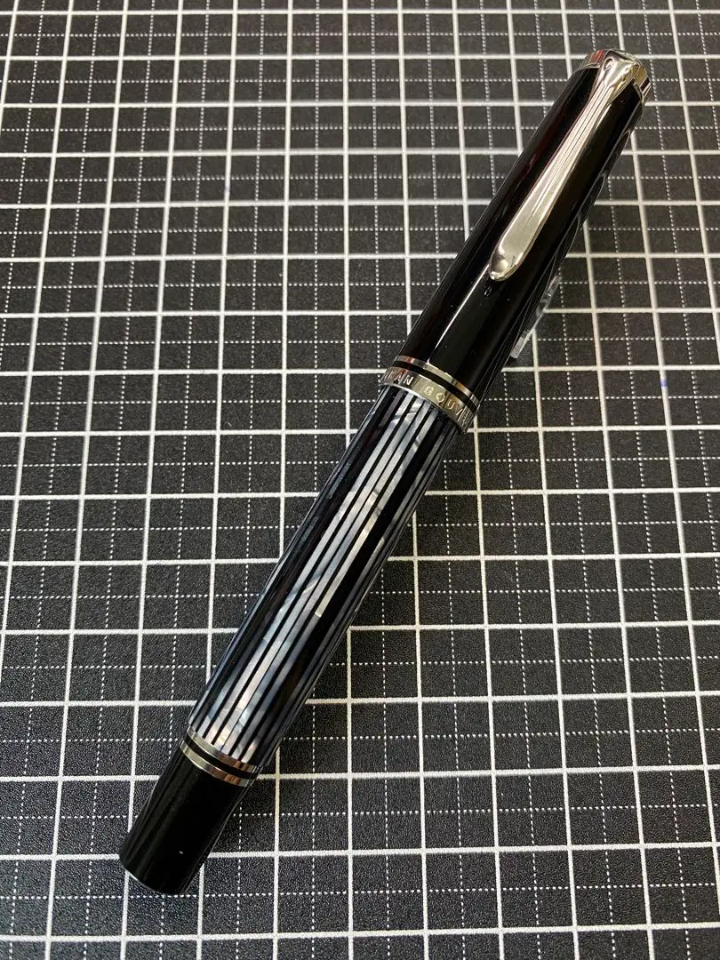 ペリカンM605-Mブラックストライプ極美品 Pelikan Stresemann M605】Pelikan ペリカン 万年筆