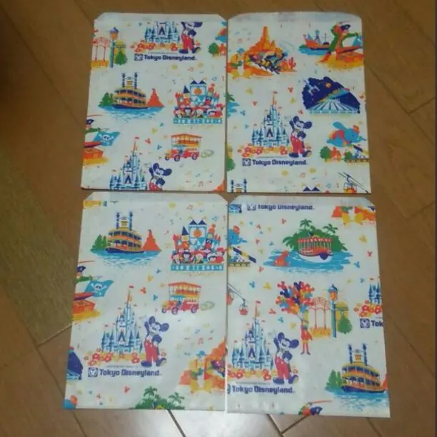 Thumbnail of [Rare] Disneyland Shopping Bags Paper Bags Set of 8