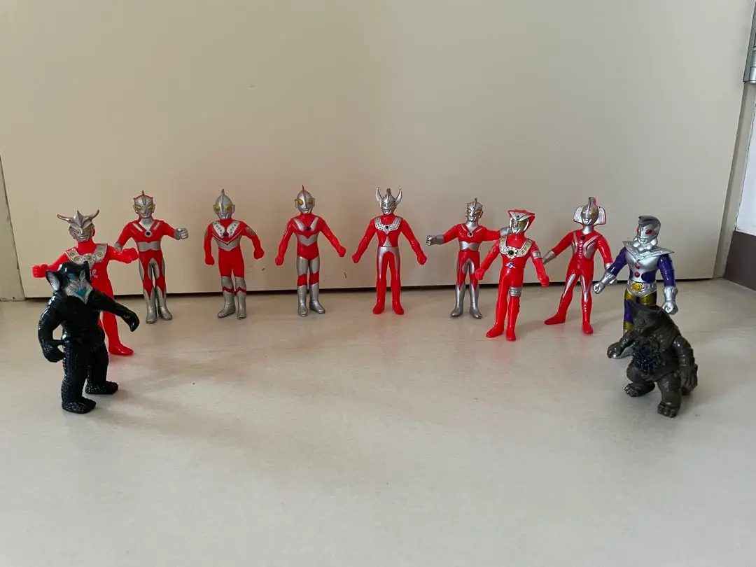 ウルトラマン　1988　ビッグサイズ　日本製硬質ソフビ ビッグサイズウルトラマン 1988 JAPAN 30㎝ 硬質ソフビ - メルカリ