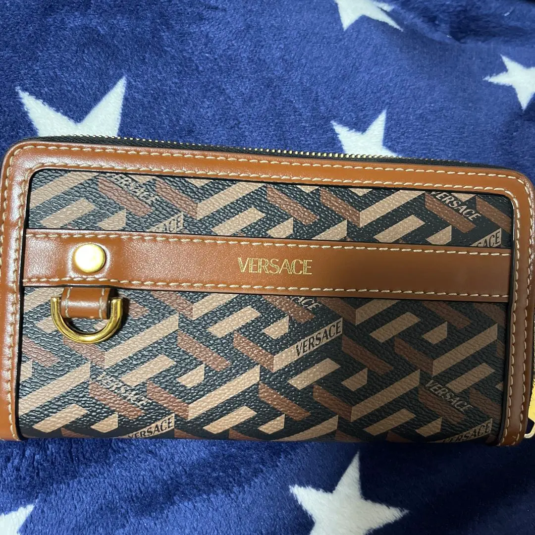 値段交渉可【希少】【正規品】Versace クロコダイル風長財布
