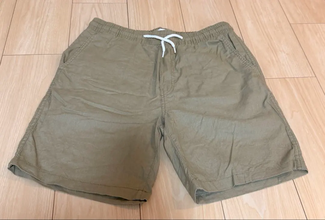 H&M 米色短褲 M 的縮圖