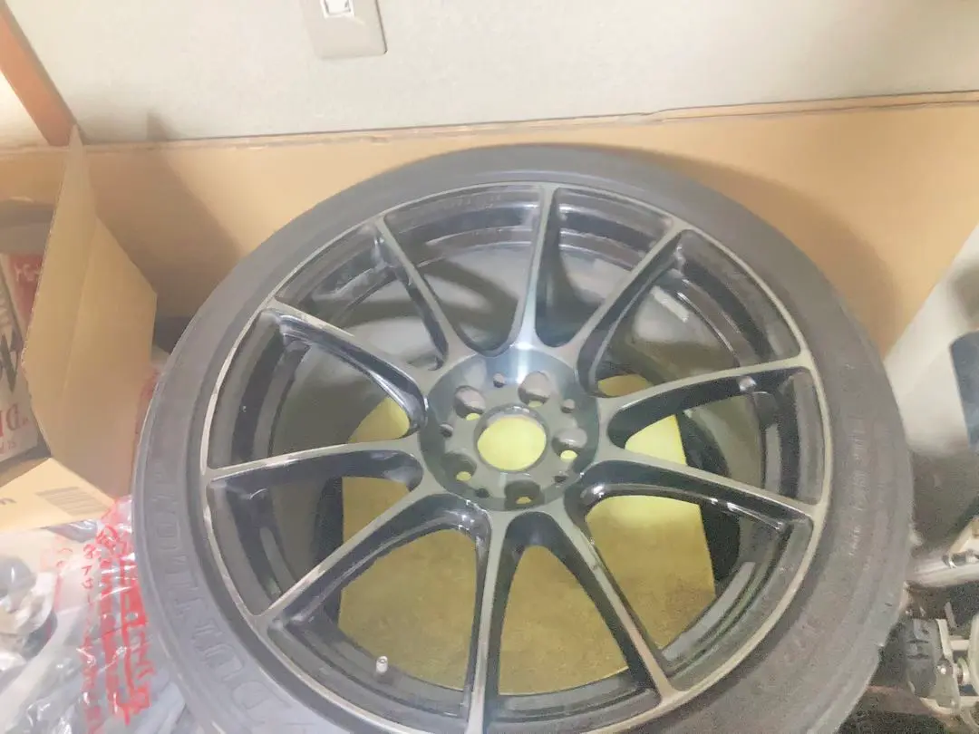 値下げ交渉可❗️4本セット❗️18インチ9.5J+45 PCD100/5穴 値下げ交渉可❗️4本セット❗️18インチ9.5J+45 PCD100/5穴
