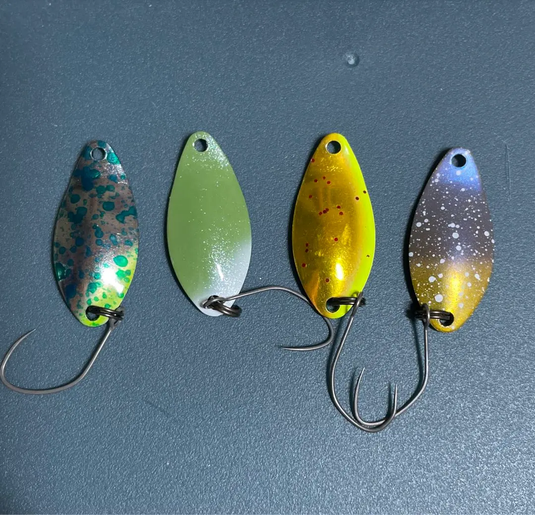 ハントグランデ　1.0グラム　32枚セット　エリアトラウト　バンナ1.7セット Hunt Grande（ハントグランデ） – t-Route