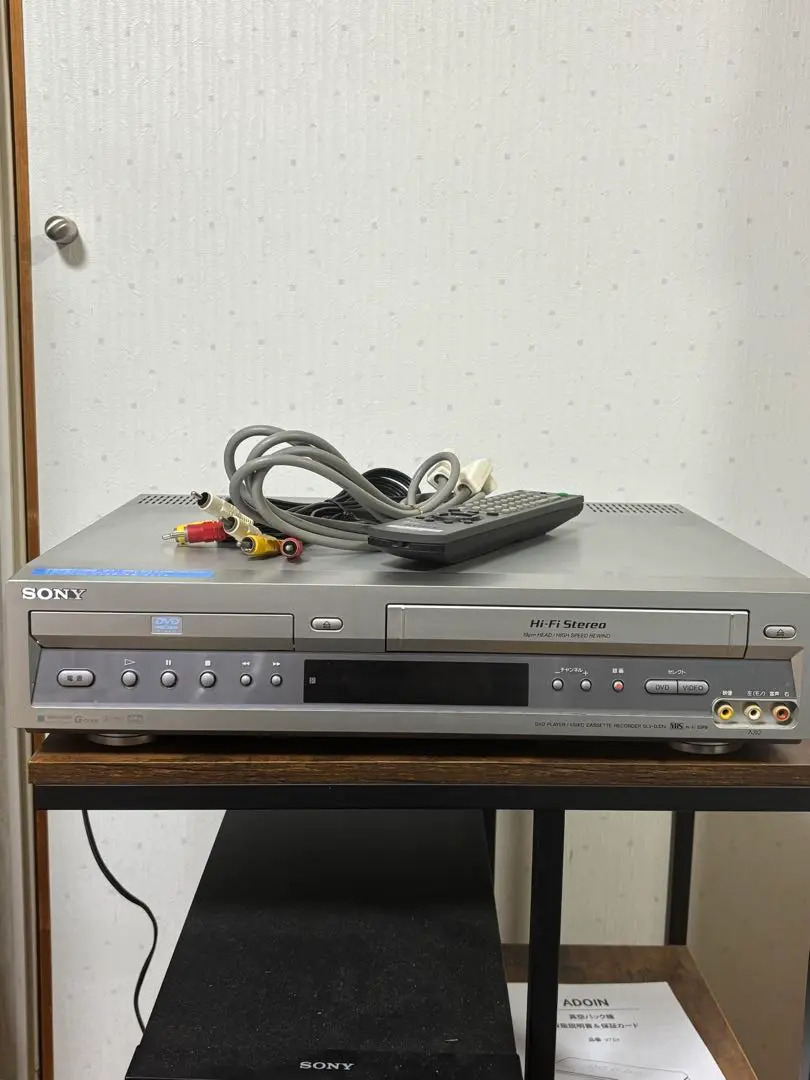 SONY　SLV-D33V　シルバー　中古動作品　一体型DVD/ビデオデッキ Amazon | SONY SLV-D33VDVDプレーヤー一体型VHSハイファイビデオ