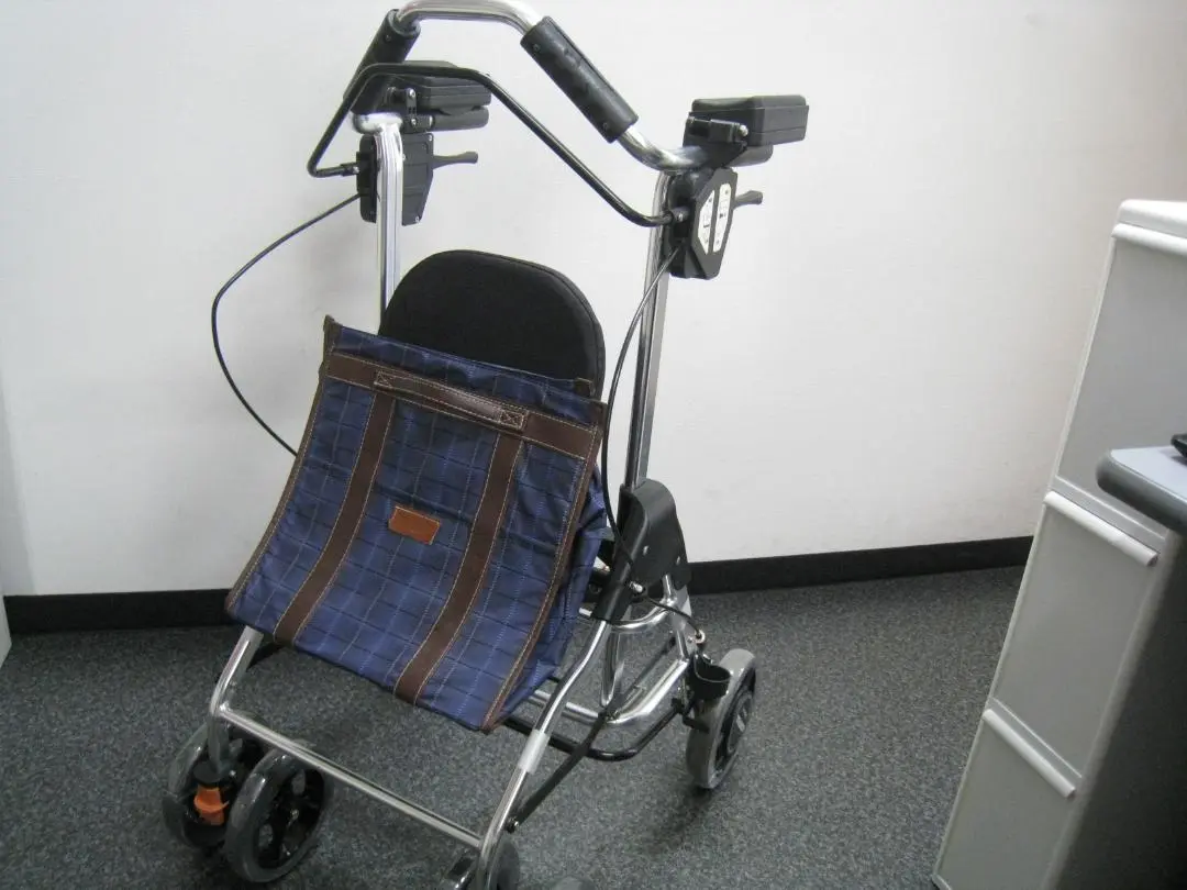 幸和製作所 　テイコブリトルRF　 [歩行車]　 抑制ブレーキ付き 抑速ブレーキ付 歩行車 テイコブリトルRF ｜ シルバーカー・歩行