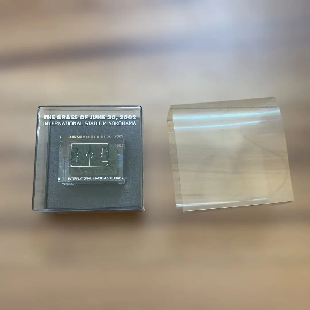 【中古・未開封】2002年6月30日 FIFA ワールドカップ決勝の芝 おまけ付 中古・未開封】2002年6月30日 FIFA ワールドカップ決勝の芝 おまけ