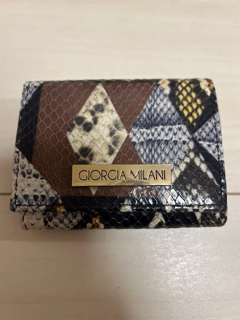 新品未使用GIORGIA MILANI ジョージアミラーニ　本レザー長財布 新品未使用GIORGIA MILANI ジョージアミラーニ本レザー長財布