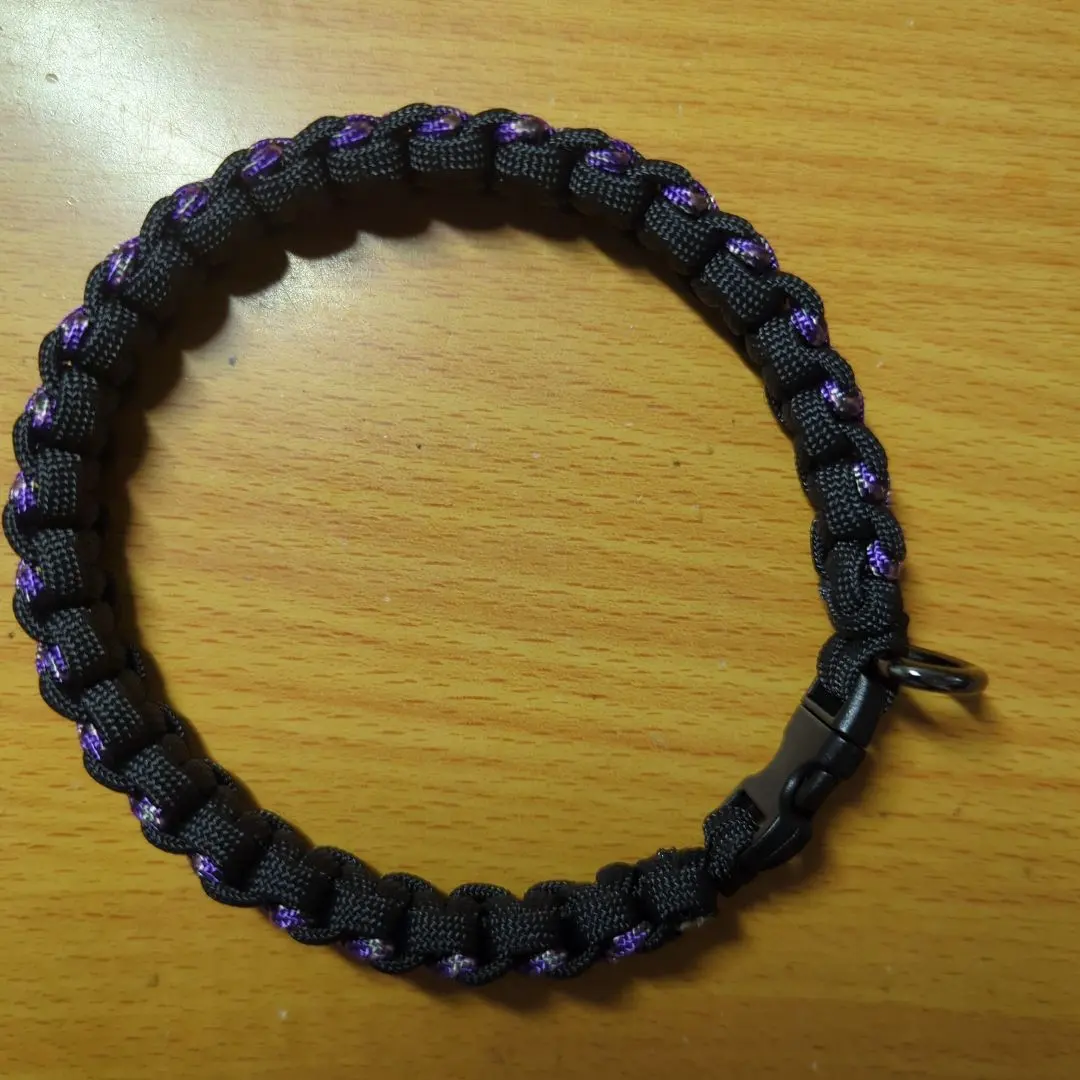 Thumbnail of 21. Paracord Braided Collar, Inner Diameter 27cm