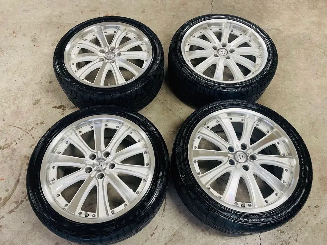 アネーロコラソン ラーヴィ限定色ホワイトポリッシュ　19インチ ホイールセット 51aJANc7PXL._UF350,350_QL50_.jpg
