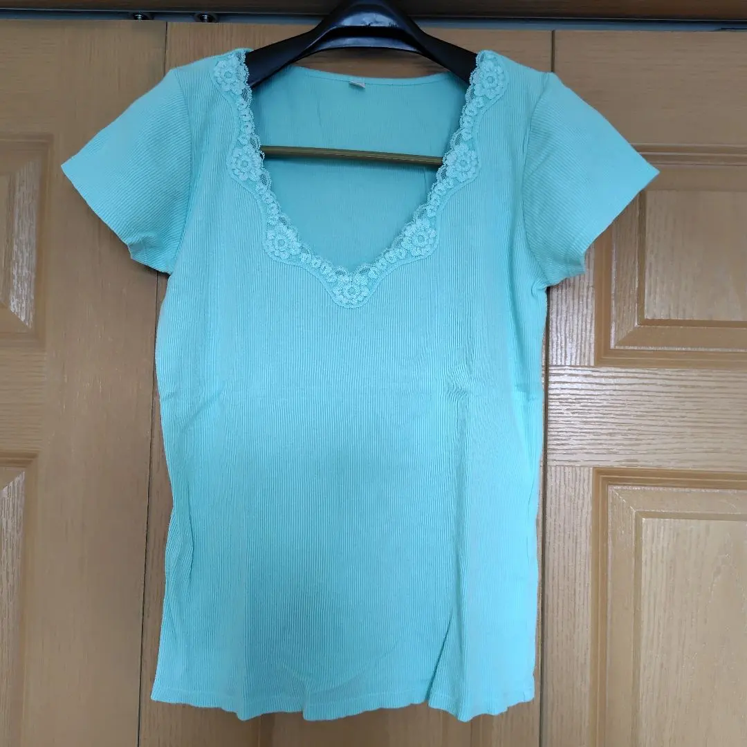 Thumbnail of Uniqlo, light blue, V-neck T-shirt, size L
