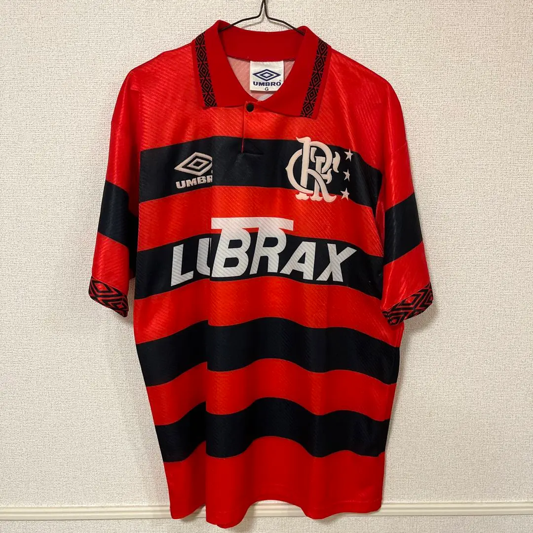 超希少！フラメンゴ ユニフォームアンブロUmbro シャツ 赤黒ヴィンテージ UMBRO - UMBRアンブフラメンゴ ユニフォーム 95 96 100周年 新品
