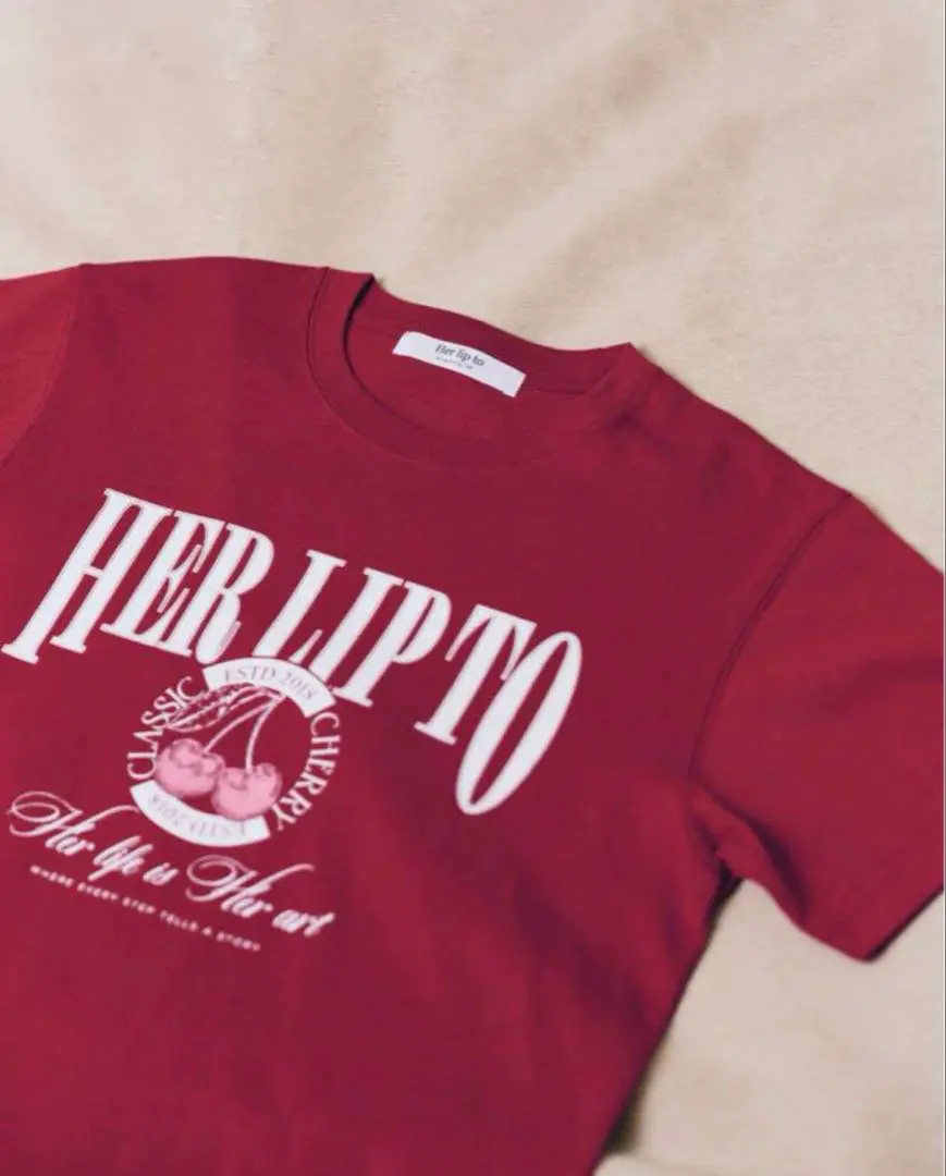 2025年最新】herlIpto ノベルティ tシャツの人気アイテム - メルカリ