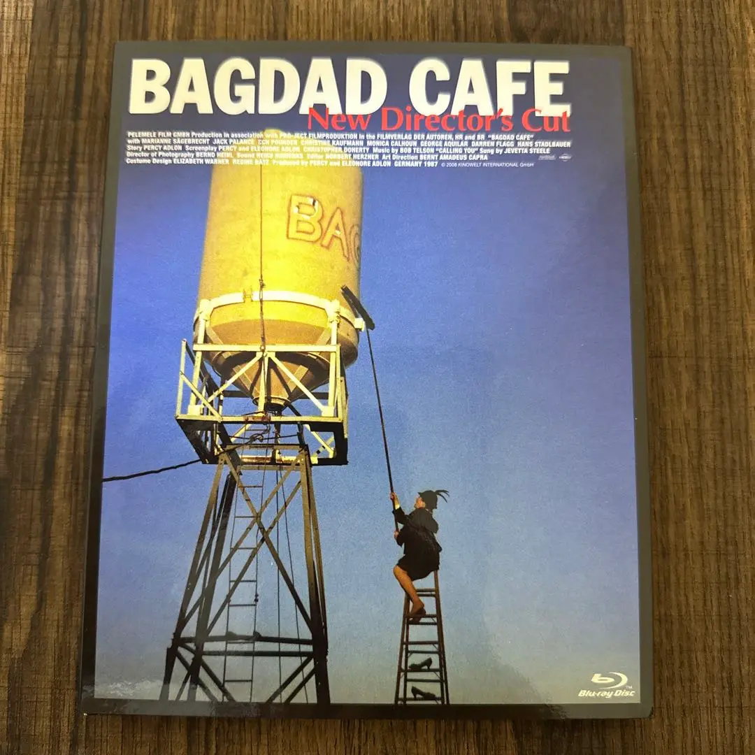『バグダッド・カフェ ニュー・ディレクターズ・カット版ブルーレイ Amazon.com: バグダッド・カフェ ニュー・ディレクターズ