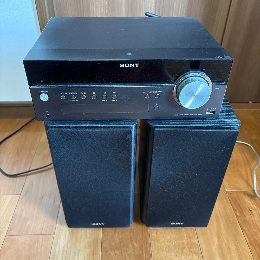 ラジオ・コンポ CMT-SBT300W CMT-SBT300W 特長 : Bluetoothでワイヤレスリスニング