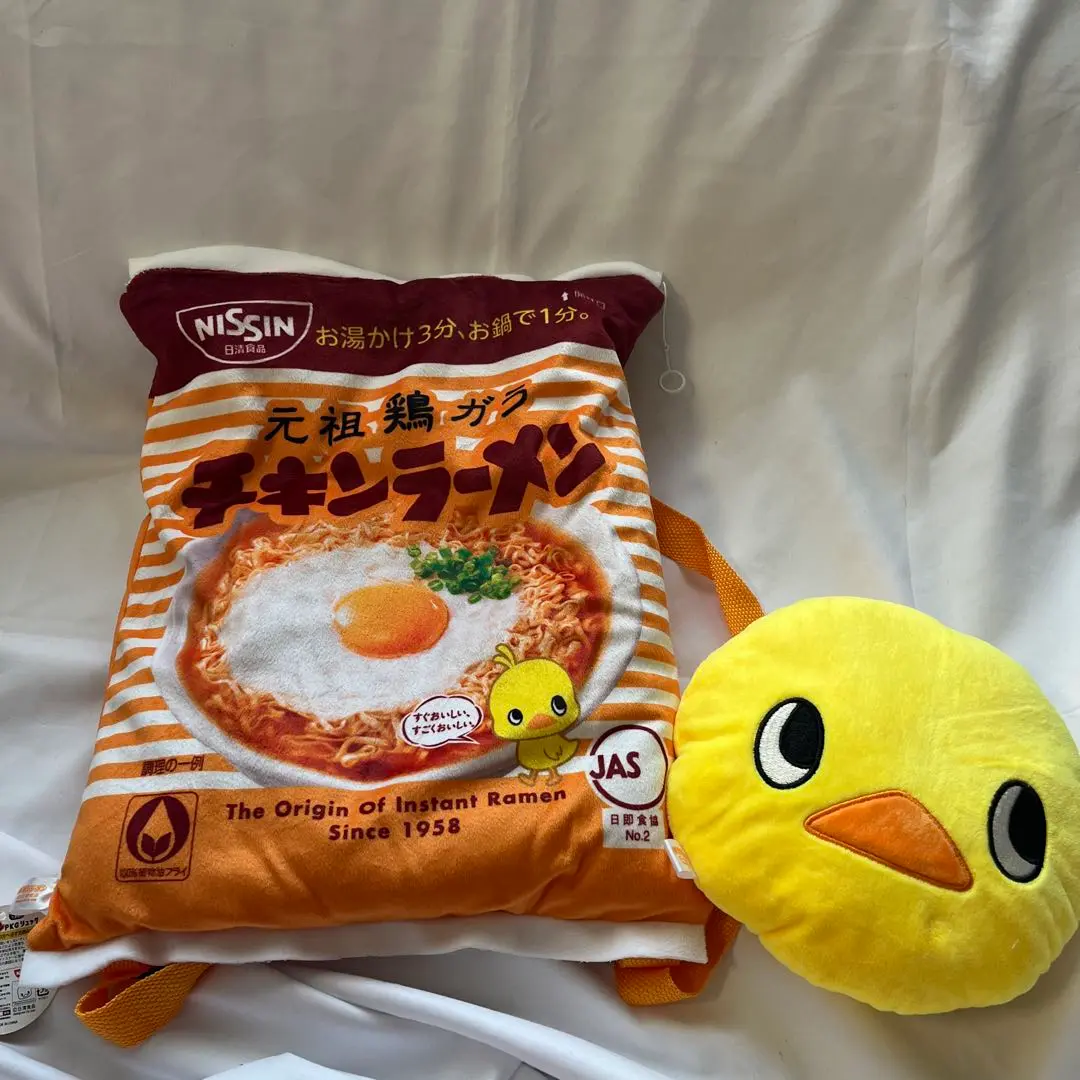 【新品未使用】アウトドア　チキンラーメン　コラボ　リュック　限定品　希少　レア 新品未使用】アウトドア チキンラーメン コラボ リュック 限定品
