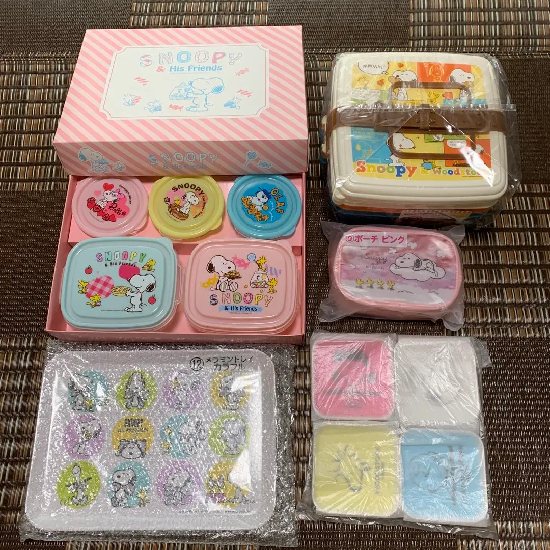 Thumbnail of New Snoopy goods: lunch boxes, pouches, food storage containers, etc. - 5 types, 16 items, bundled set