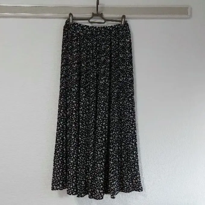 小碎花百褶長裙 M 的縮圖