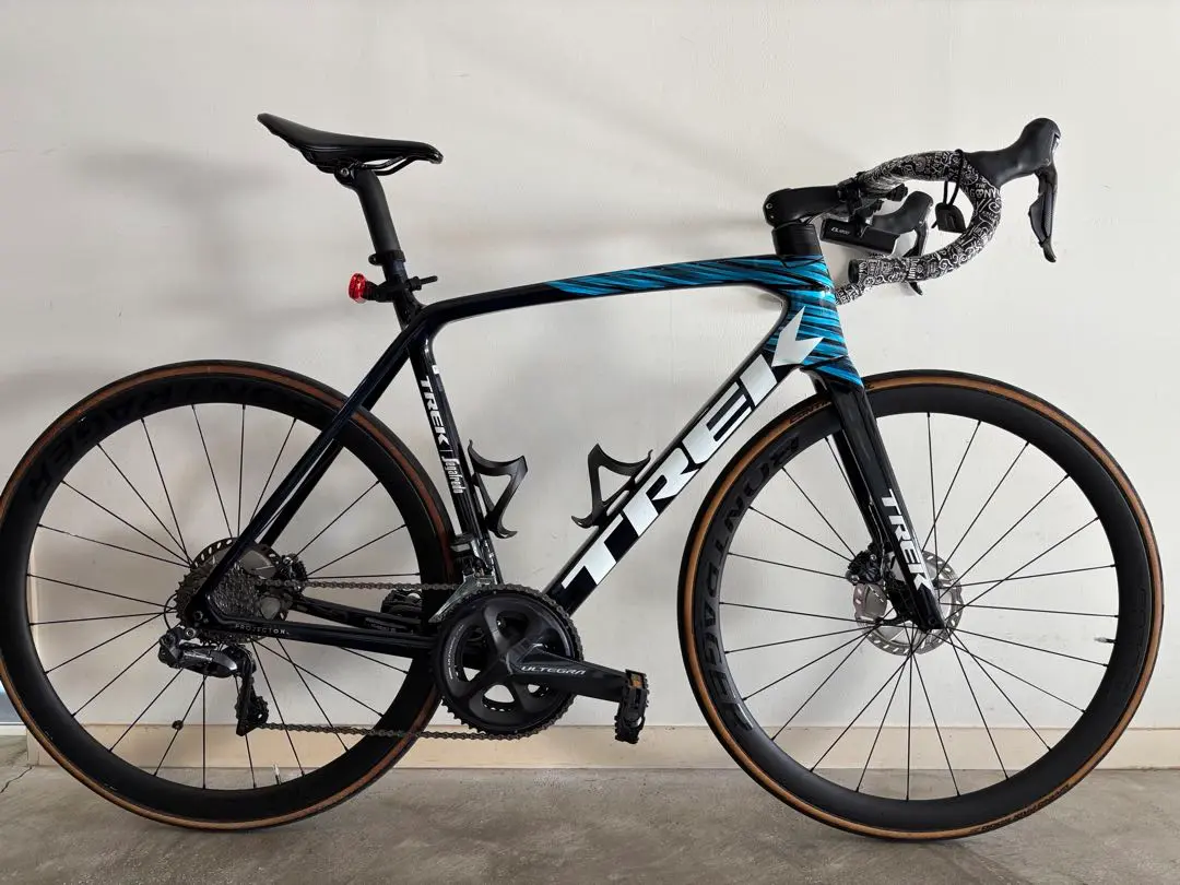 【メーカー再生品】 TREK トレック ZANETTI 背負え Segafredo フォーク EMONDA パーツ