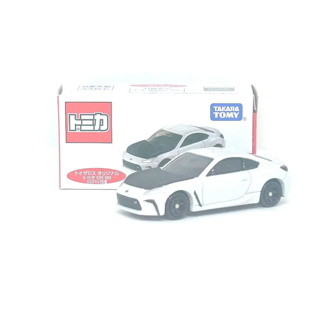トヨタGR86 1/30カラーサンプル ミニカー　新品未使用品1つGRケース付 Amazon | 1/30 ミニカー 新型GR86 カラーサンプル 非売品