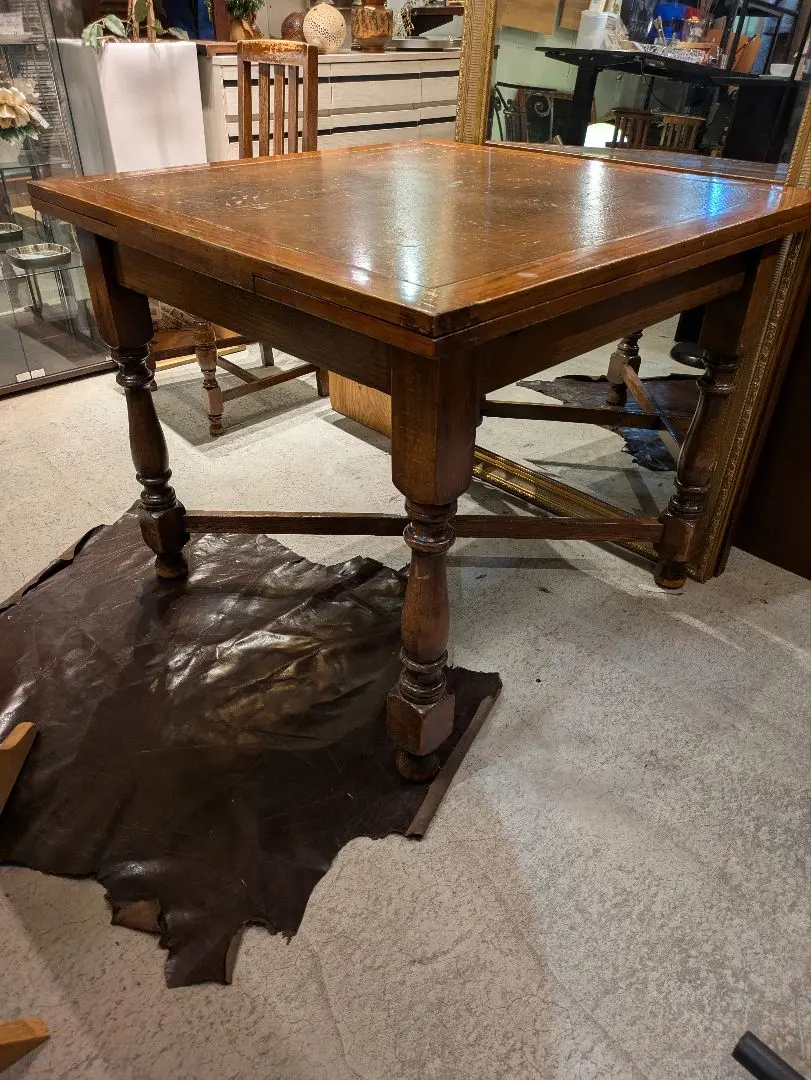 【6/21までの出品】ロイズアンティークス　ダイニングテーブル Lloyd's Antiques Reproduction Series Big Oak Dining Table