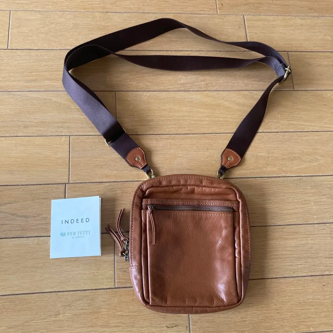 INDEED 真皮迷你包 日本製造 天然皮革 棕色 的縮圖