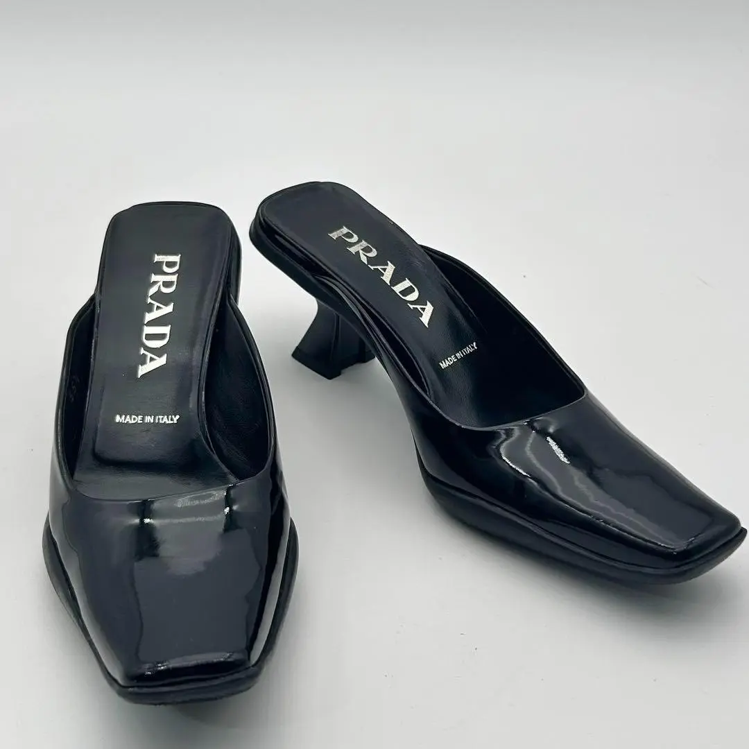 PRADA ミュール 本革 エナメル スクエアトゥ バックストラップ 2202T