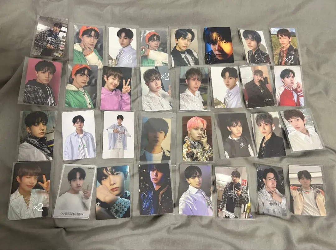 Thumbnail of ENHYPEN Heeseung trading card set of 110 (individual sales available)
