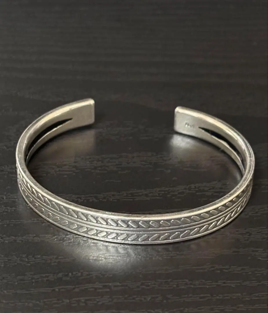 Thumbnail of Bangle, Leaf Pattern, Accessory, Silver