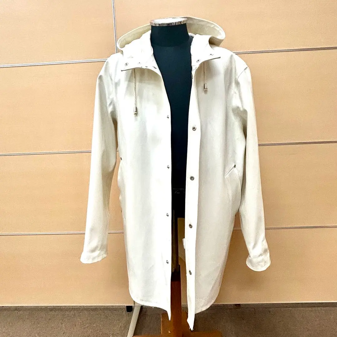 【カニエ・ウエスト着用モデル】北欧ブランド STUTTERHEIM レインコート カニエ・ウエスト着用モデル】北欧ブランド STUTTERHEIM レイン