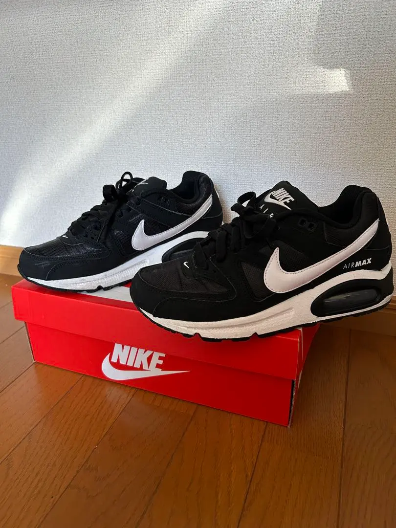 Thumbnail of NIKE Air Max Black/White Command