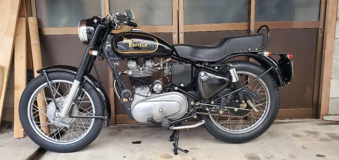 ロイヤルエンフィールドアイアンヒッチコックモーターサイクル