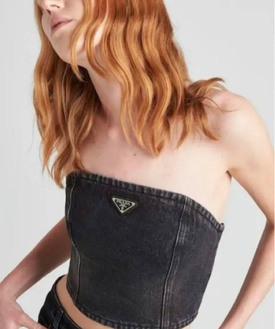 【新品未使用】PRADA ベアトップ / ビスチェ ブラック 新品未使用】PRADA ベアトップ / ビスチェ ブラック