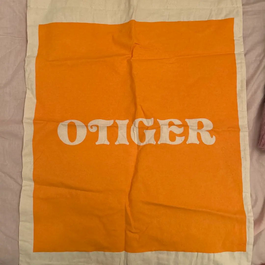 某メーカー 2025年最新】#OTIGERの人気アイテム - メルカリ バッグ