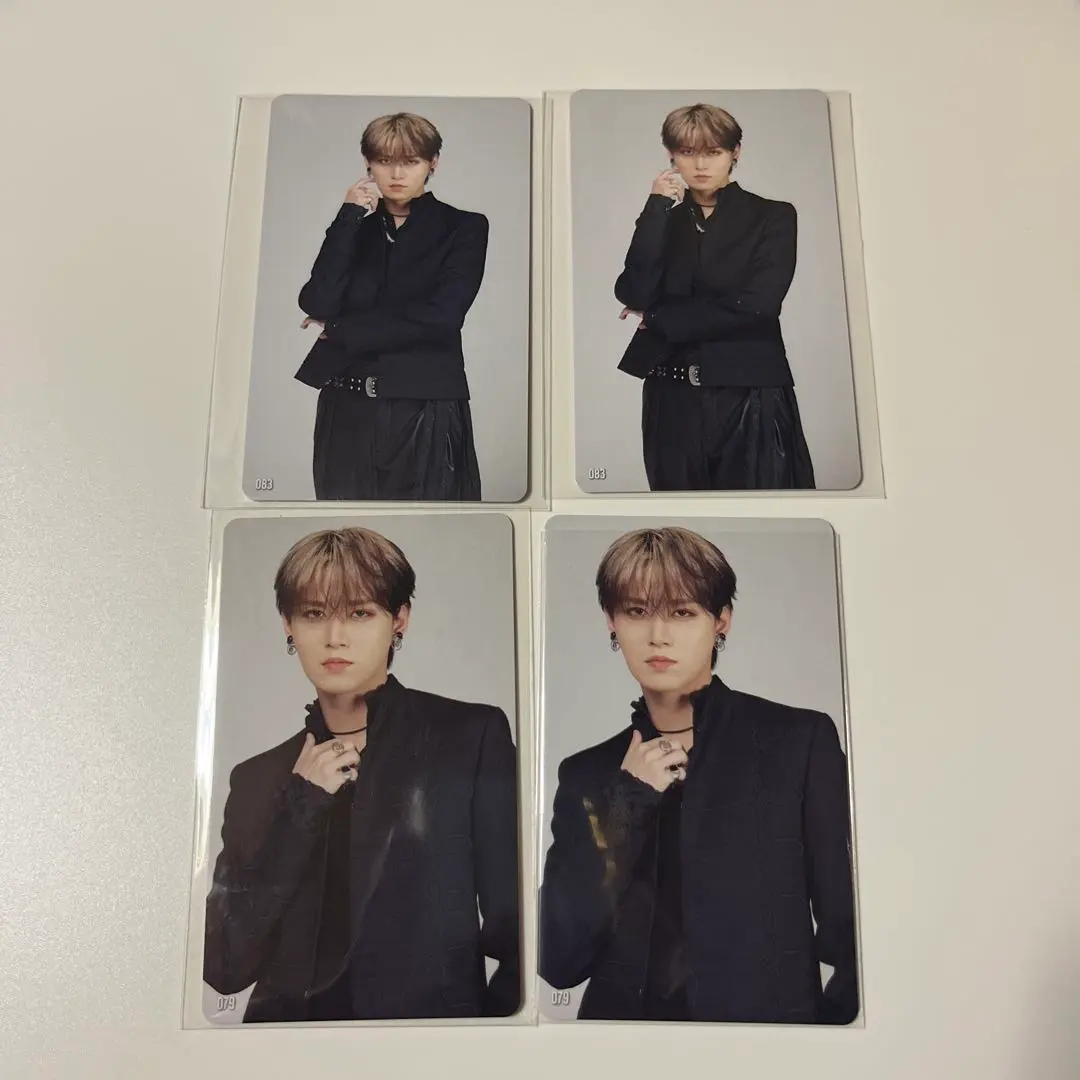 Thumbnail of JO1 Ruki Shiroiwa trading cards, selfies 079, 083