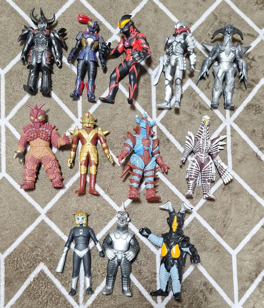 Thumbnail of Ultraman Series Monster Figure 12-Piece Set