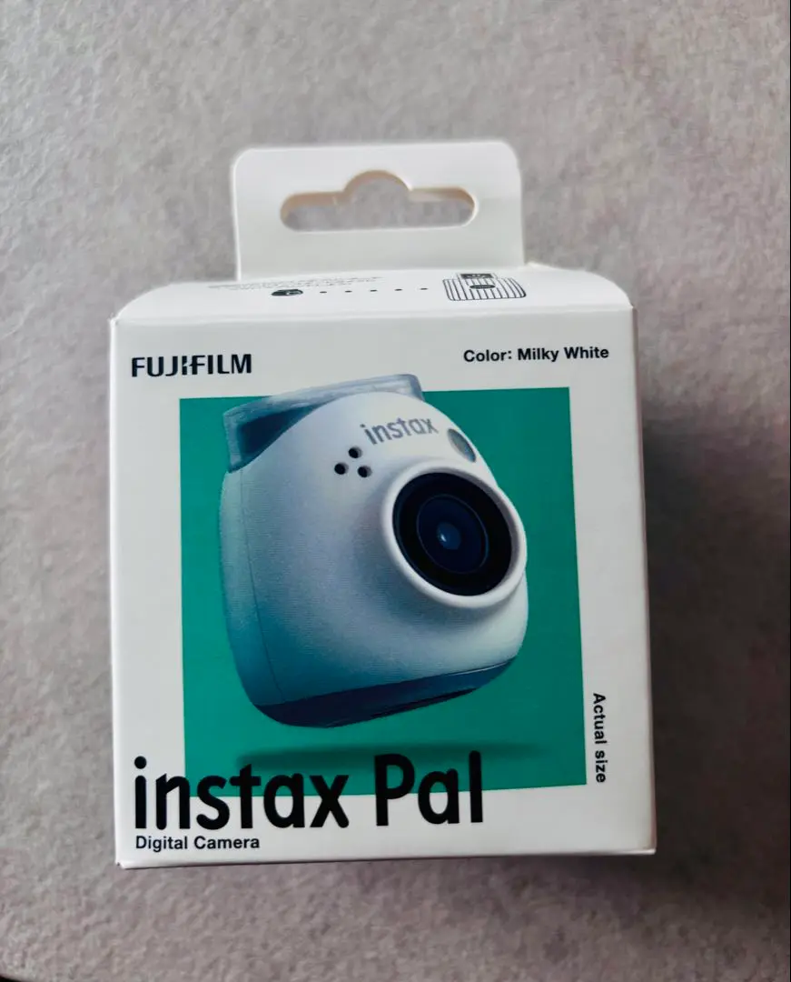 【新品未使用】instaxPal インスタックスパル ミルキーホワイト 富士フイルム FUJIFILM チェキ instax Pal ミルキーホワイト の