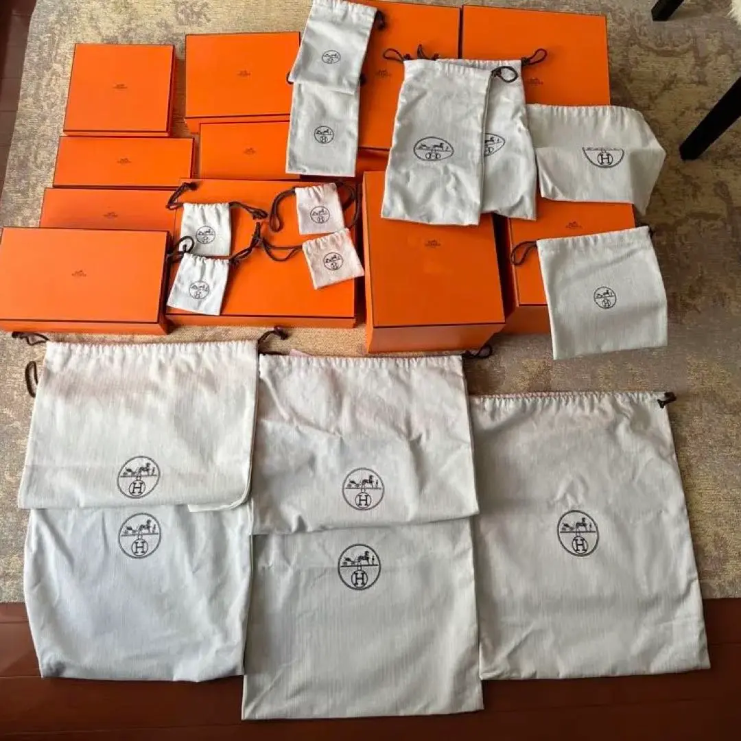 ピコタン　空箱　HERMÈS ギフトボックス 　他サイト出品中　価格変動あり 2025年最新】ピコタン空箱の人気アイテム - メルカリ