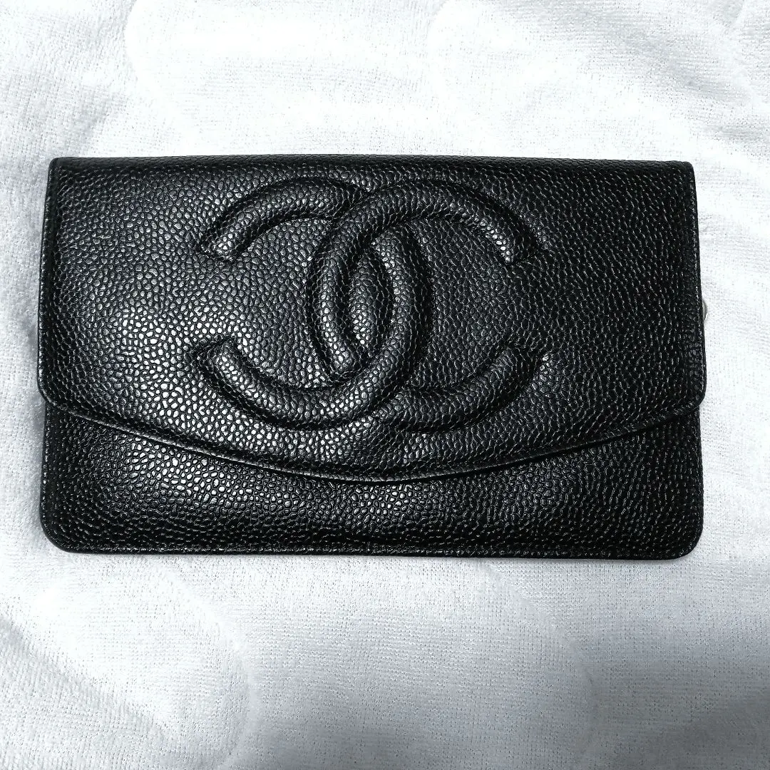 Thumbnail of [Excellent] CHANEL Black Leather Bi-fold Wallet