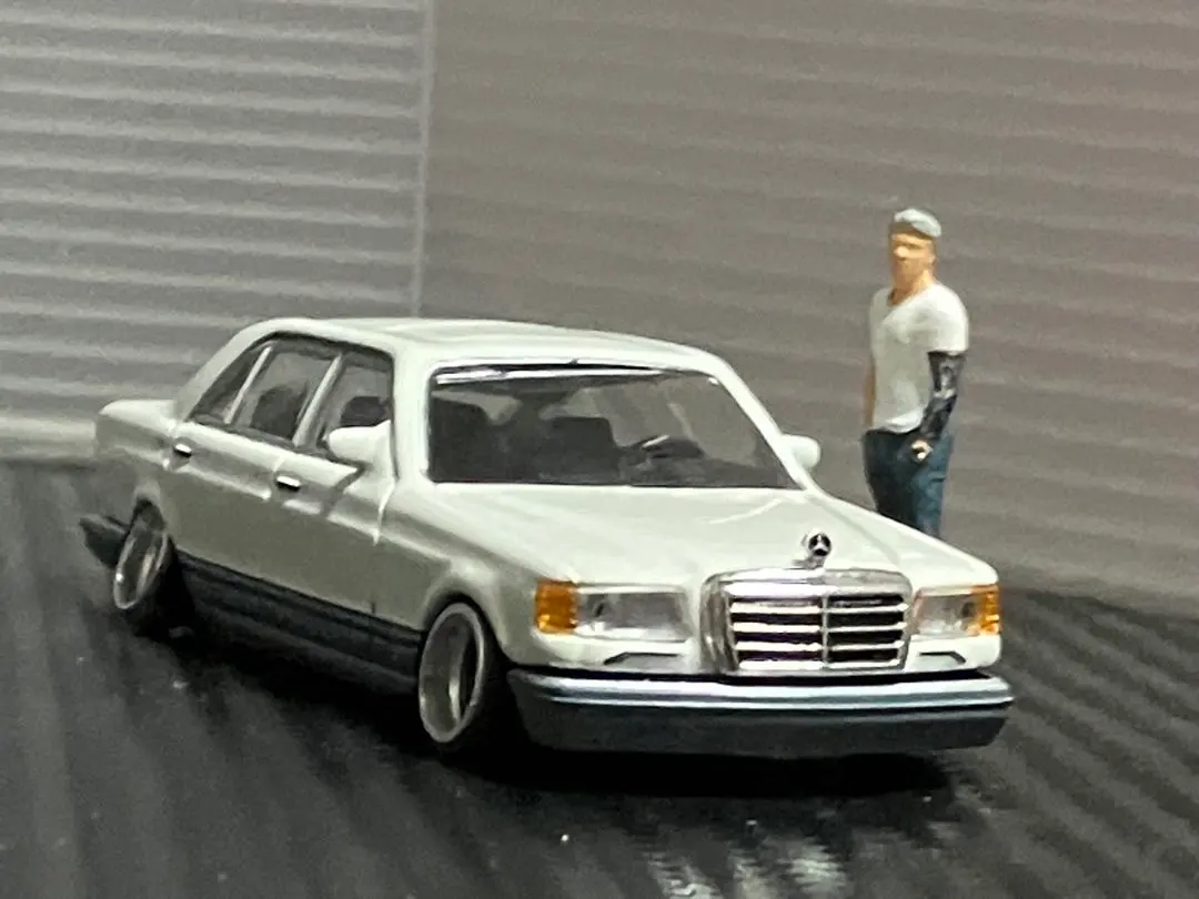 Thumbnail of Mercedes-Benz miniature car customization